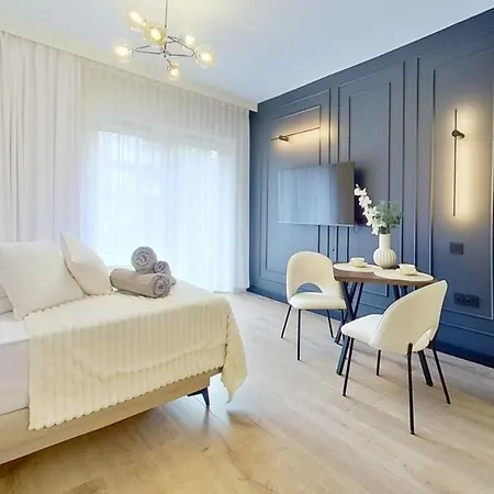 Apart Czysta 62 Breslau