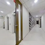 Apart Czysta 62 شقة